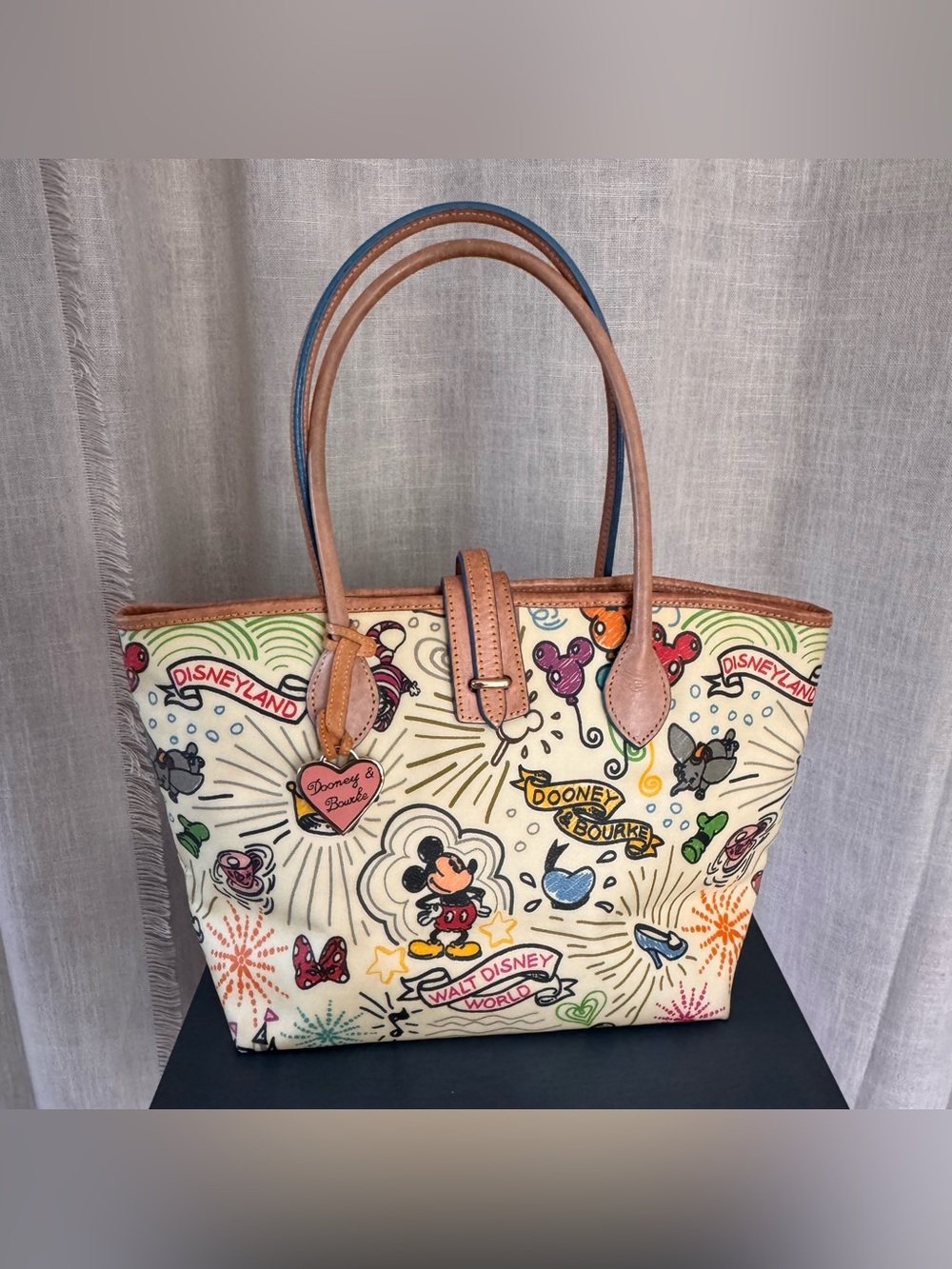 First generation Dooney & Bourke Disney Sketch tote bag